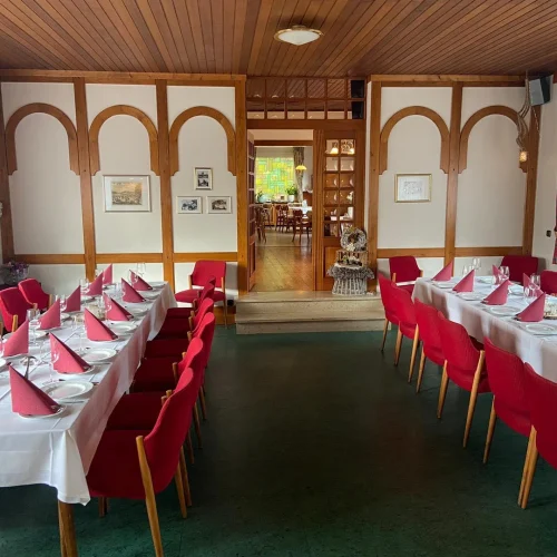 2f151fff-304b-445e-87f6-6413a3c187ed